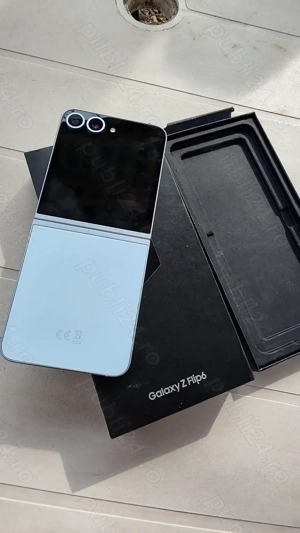 Schimb Vând Samsung Galaxy Z Flip 6 Impecabil 256GB