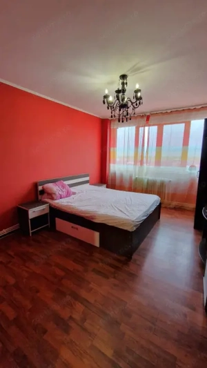 Apartament 2 camere zona Piata Centrala  - imagine 2