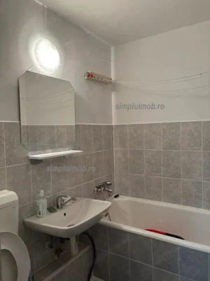 Garsoniera Spatioasa Vitan - imagine 5