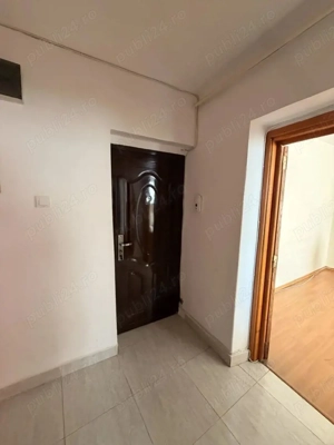 Apartament 2 camere DECOMANDAT | Micro 21 | Centrală Proprie | Etaj 6 - imagine 5