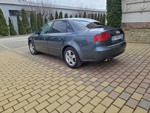 Audi A4 Berlina  - imagine 6