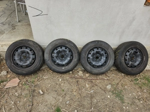 Set 4 Jante tablă VW + Anvelope 205/60/R16 5x112 R16 stare foarte bună - imagine 3