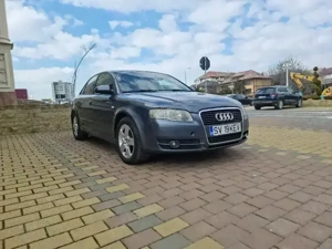 Audi A4 Berlina  - imagine 4
