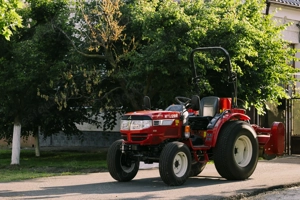 Tractor Japonez MITSUBISHI MTU26R (24.7 CP)   Nou, de la MACOS & HALL - imagine 4