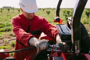 Tractor Japonez MITSUBISHI MTU26R (24.7 CP)   Nou, de la MACOS & HALL - imagine 20