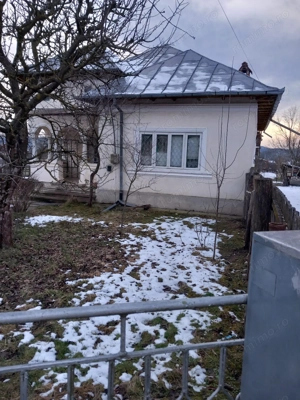 Casă de vânzare în centrul comunei Stâlpeni- Jud.Arges - imagine 6