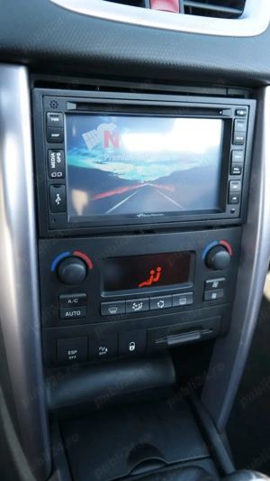 Peugeot 207 CC, an 2009, motor 1.6 diesel - imagine 5