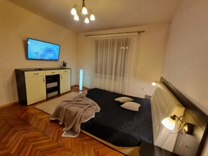 Comoda TV cu dulapuri, sertare si rafturi - imagine 3