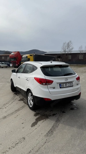 Hyundai ix35 4x4 - imagine 3