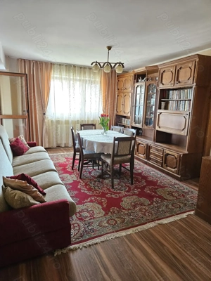 De închiriat   Apartament 3 camere, ultracentral, Suceava