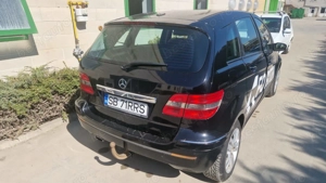 Mercedes Benz Class B180 - imagine 2