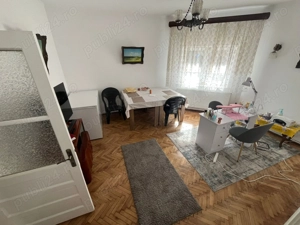 Biserica Ctin si Elena casa caramida - imagine 4