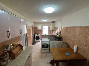 Biserica Ctin si Elena casa caramida - imagine 8