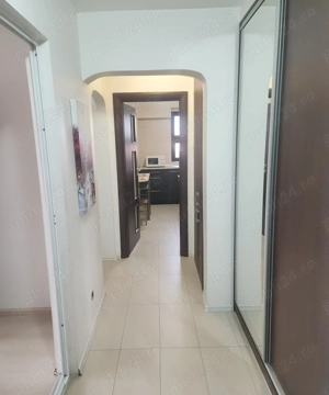 camere decomandat | Metrou Favorit 1 minut | Renovat | Liber | Etaj 8 - imagine 5