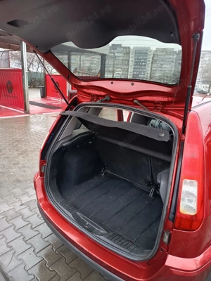 Ford Fusion 1.4 benzina 80 cp - imagine 3