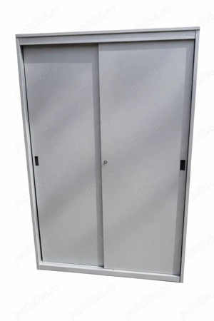 Dulap metalic cu usi glisante; Dulap de fier; Vestiar