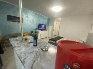 Garsoniera renovata, mobilata si utilata complet - imagine 2