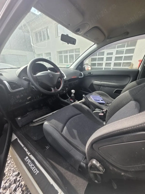 Dezmembrez Peugeot 206+, 1.1 Benzina, 2011 - imagine 4