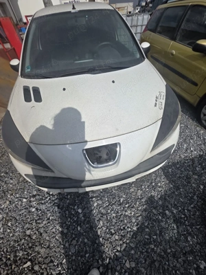 Dezmembrez Peugeot 206+, 1.1 Benzina, 2011 - imagine 5