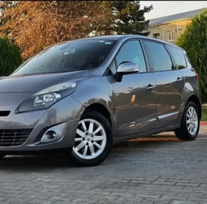  Renault grand scenic 3  An:2011 - imagine 2