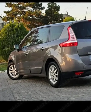  Renault grand scenic 3  An:2011 - imagine 3
