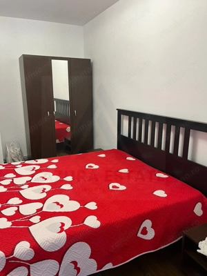 Apartament 2 camere renovat complet etaj 2 lift si parcare in Turnisor - imagine 11