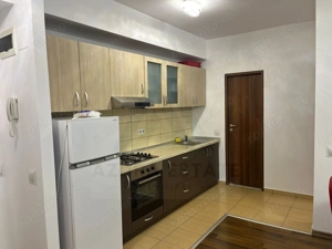 Apartament 2 camere renovat complet etaj 2 lift si parcare in Turnisor - imagine 8