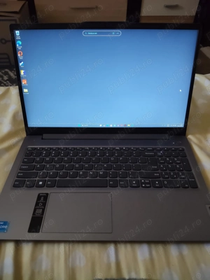 Laptop Lenovo IdeaPad Slim 3 i5 Gen 12   8GB RAM   SSD 512GB   stare foarte bună 