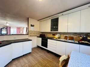 Casa stil mediteranean , Mocira ,teren 5 ari  - imagine 3