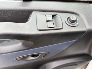 OPEL Vivaro Combi 1.6 CDTI L2H1 8+1 - imagine 14