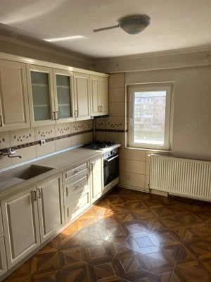 Apartament 3 camere de vanzare , Micro 16 , et. 4 , 68.800 euro neg. - imagine 11