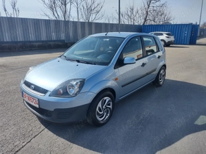 Ford fiesta benzina 13 fab 2008 preț 1600 euro 