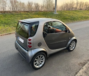 Vand smart fortwo 799cmc 41cp 30kw model 450 diesel automat An 2006 147470km  - imagine 3