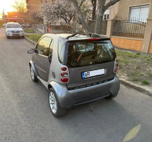 Vand smart fortwo 799cmc 41cp 30kw model 450 diesel automat An 2006 147470km  - imagine 2