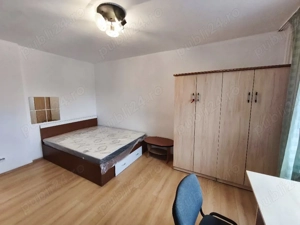 Garsoniera Drumul Taberei Hanul Drumețul  - imagine 2