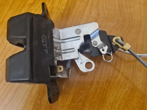 Mecanism închidere hayon Hyundai I 20 - imagine 4