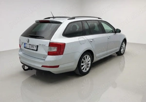 Skoda Octavia Combi 4x4 - imagine 4