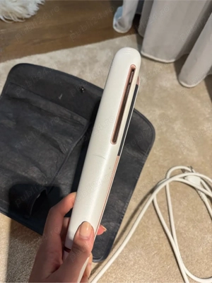 Placa de indreptat parul Philips