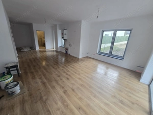 Apartament cu 2 camere 48,90 mp + 21,90 mp terasele + loc de parcare - Busteni