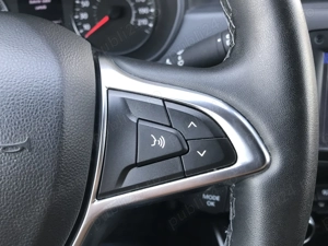 Dacia Duster 1.5 dCi 4x4 Prestige - imagine 37