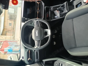 Dacia duster 2025.02 gpl de fabrică,13.500km full! revizii plătite! varianta extreme! nouă! - imagine 10