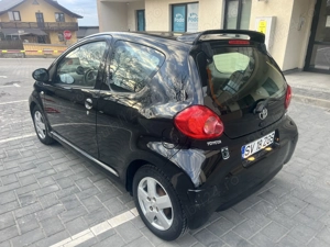 Toyota aygo  - imagine 2