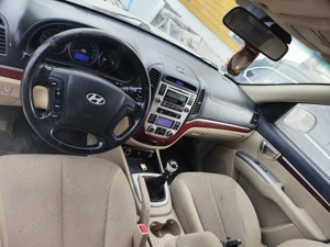 Dezmembram Hyundai Santa fe 2.2 crdi 4x4 Cutie manuala An 2007 Cod motor D4EB - imagine 3