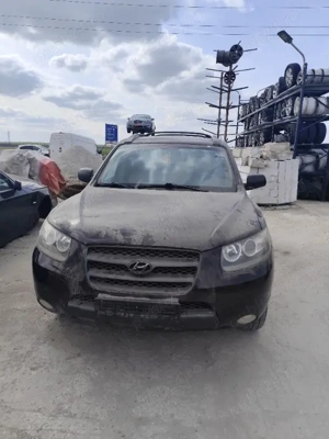 Dezmembram Hyundai Santa fe 2.2 crdi 4x4 Cutie manuala An 2007 Cod motor D4EB - imagine 4