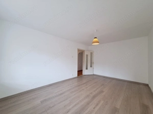 Soarelui. 3 camere la etajul 2. Decomandat cu 2 bai si 2 balcoane. - imagine 4