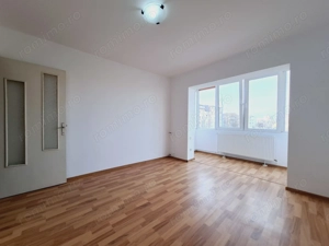 Soarelui. 3 camere la etajul 2. Decomandat cu 2 bai si 2 balcoane. - imagine 14