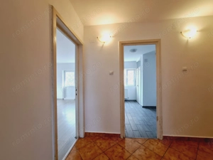 Soarelui. 3 camere la etajul 2. Decomandat cu 2 bai si 2 balcoane. - imagine 9