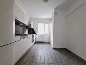 Soarelui. 3 camere la etajul 2. Decomandat cu 2 bai si 2 balcoane. - imagine 5