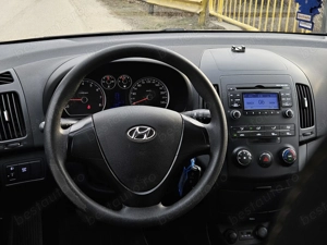 Hyundai i30 1.4 16v 109cp 2009 - imagine 5