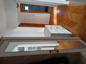 Negociabil Închiriez ap.2 cam. decomandat et.3 girocului 